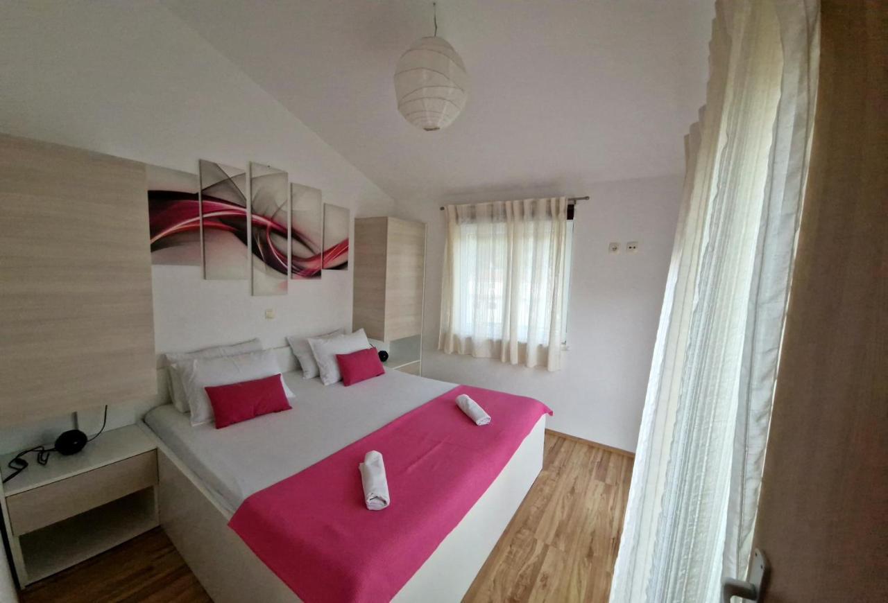 Ferienwohnung Apartman Relax Marina Exterior foto