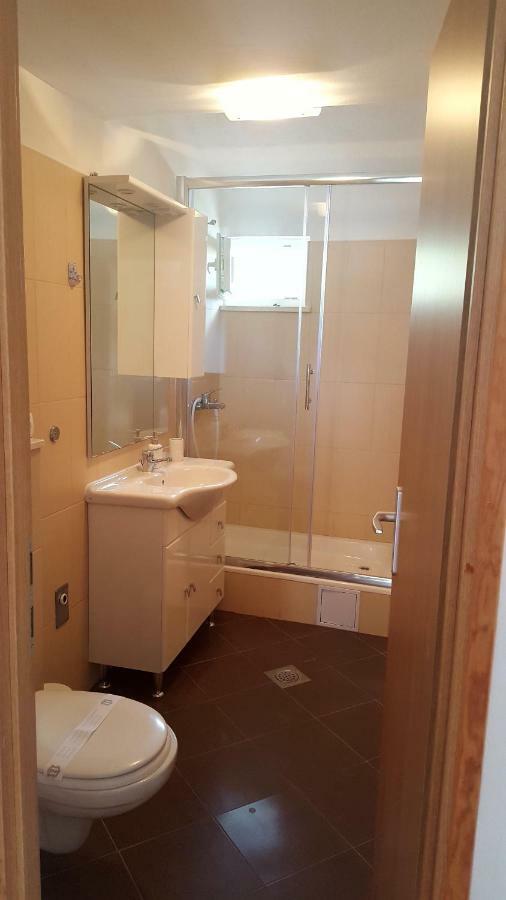 Ferienwohnung Apartman Relax Marina Exterior foto